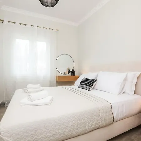 Apartamento Emerald Escape, Sinarades